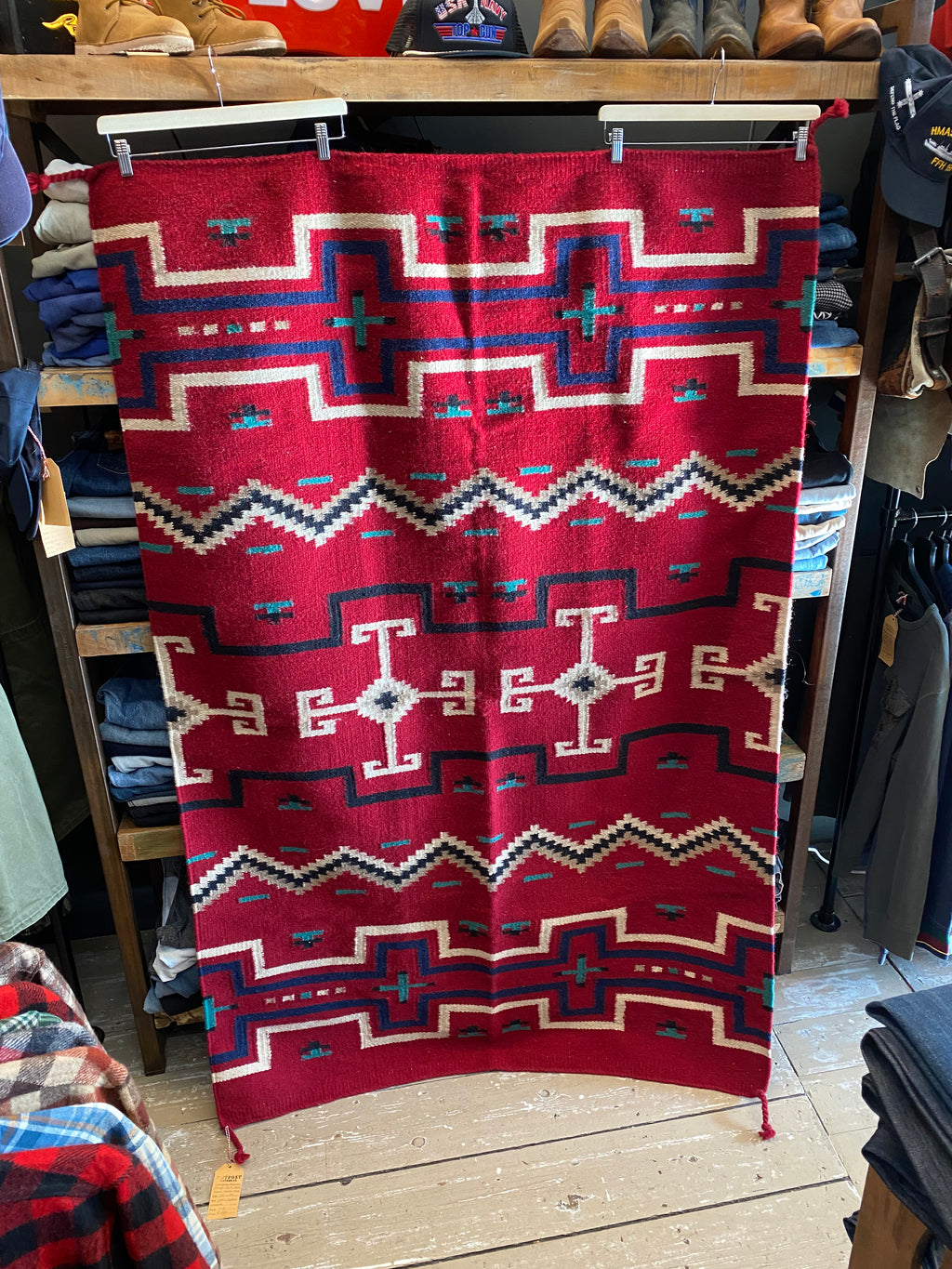 Woolen Southwestern Rug (3)