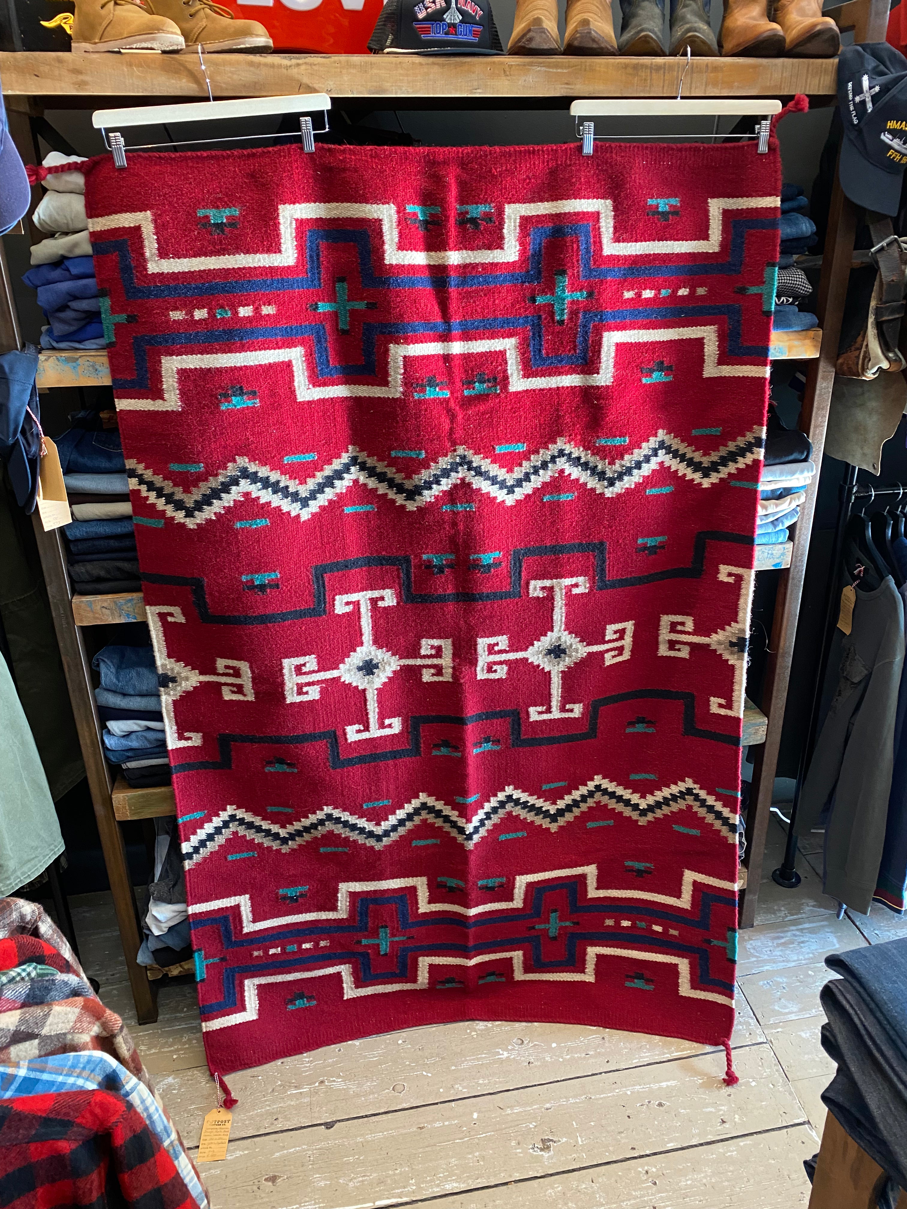 Woolen Southwestern Rug (3)