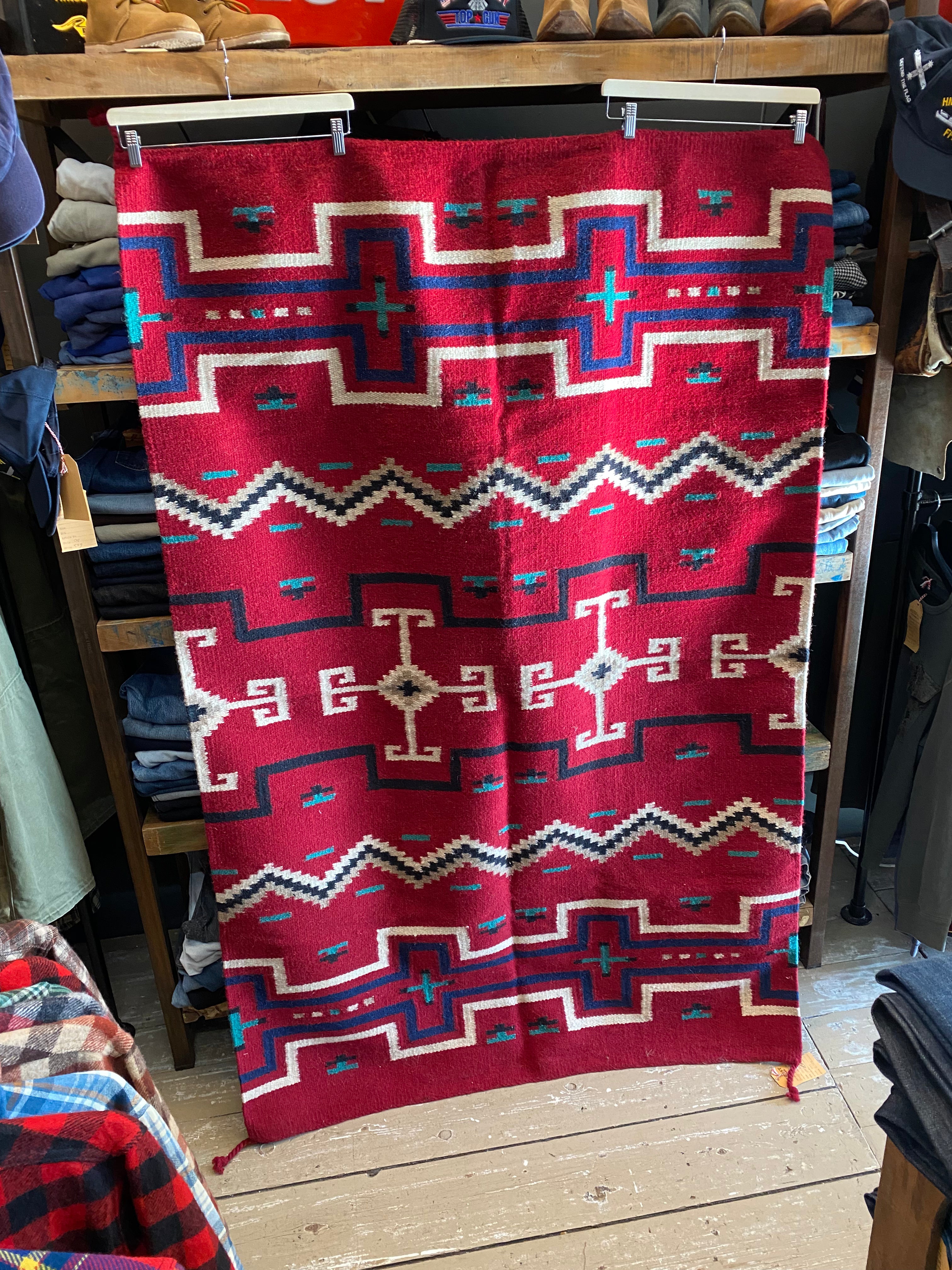Woolen Southwestern Rug (3)