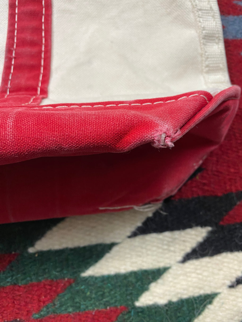 LL Bean Boat And Tote Ivory Red Canvas Bag (Medium)