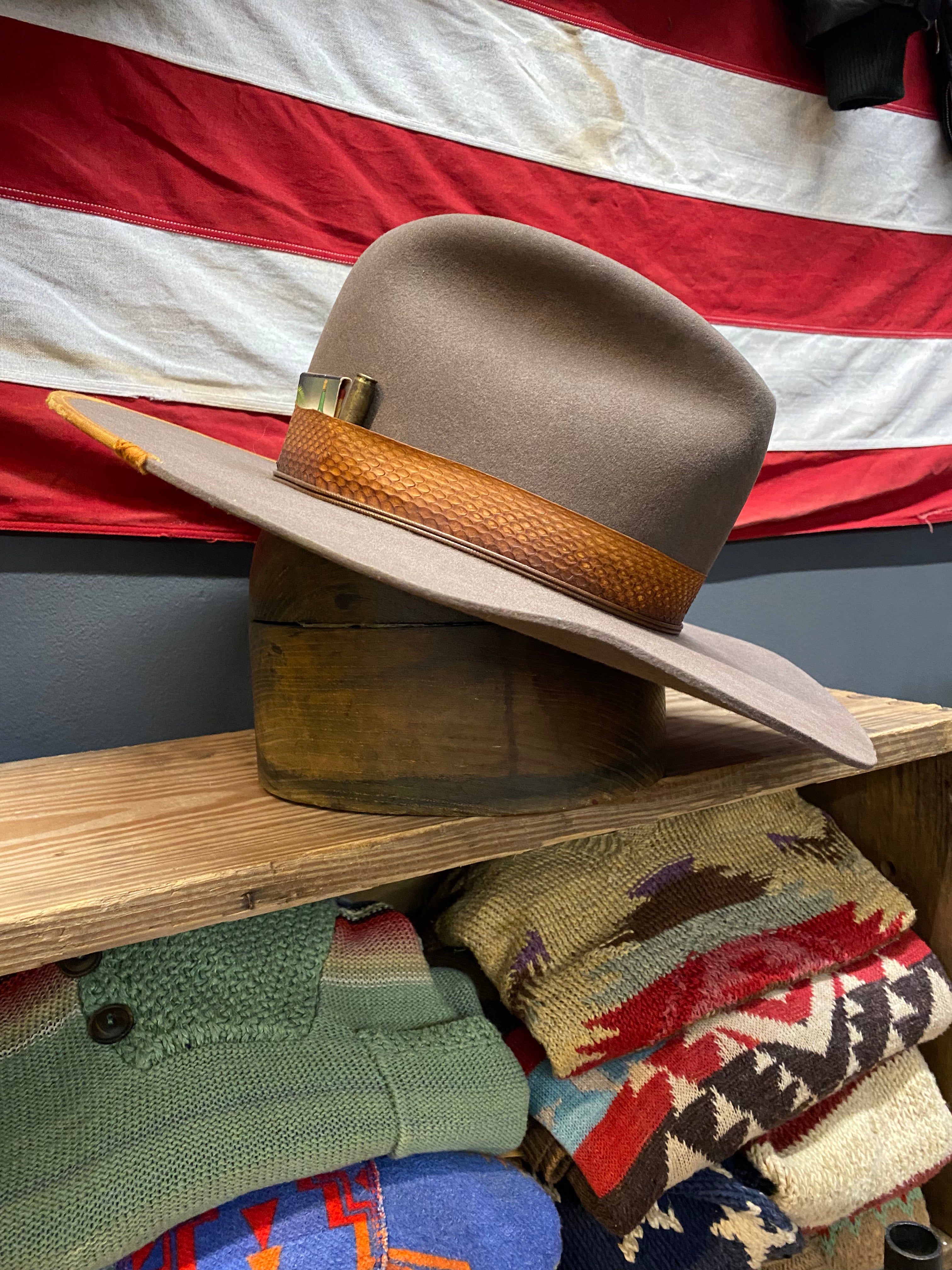 Outpost x Silvester Maria Wide Brim Snakeskin Western Hat (Grey)