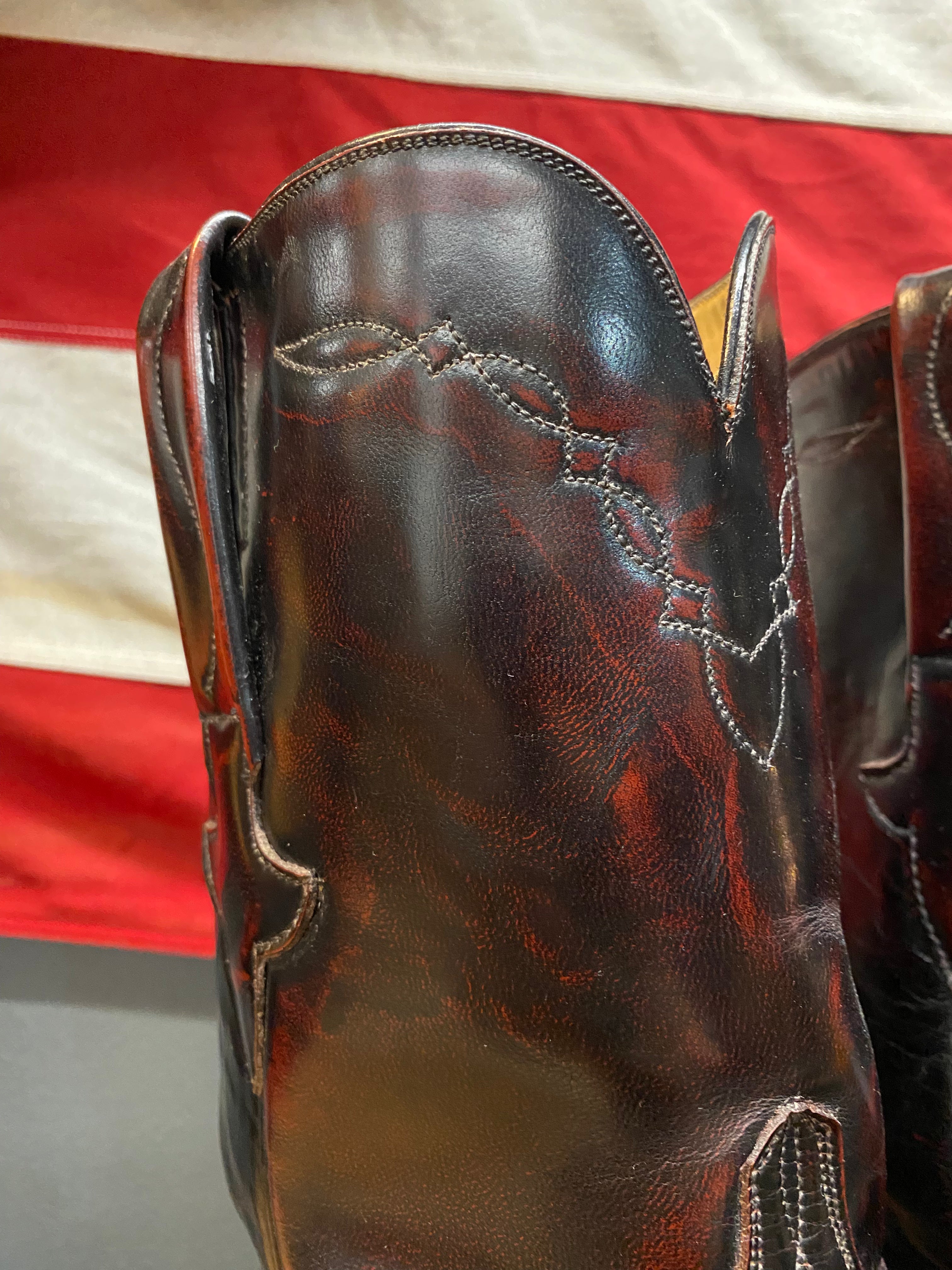 Lucchese Classics Handmade Bordeaux Round Toe Boots With Bootsocks