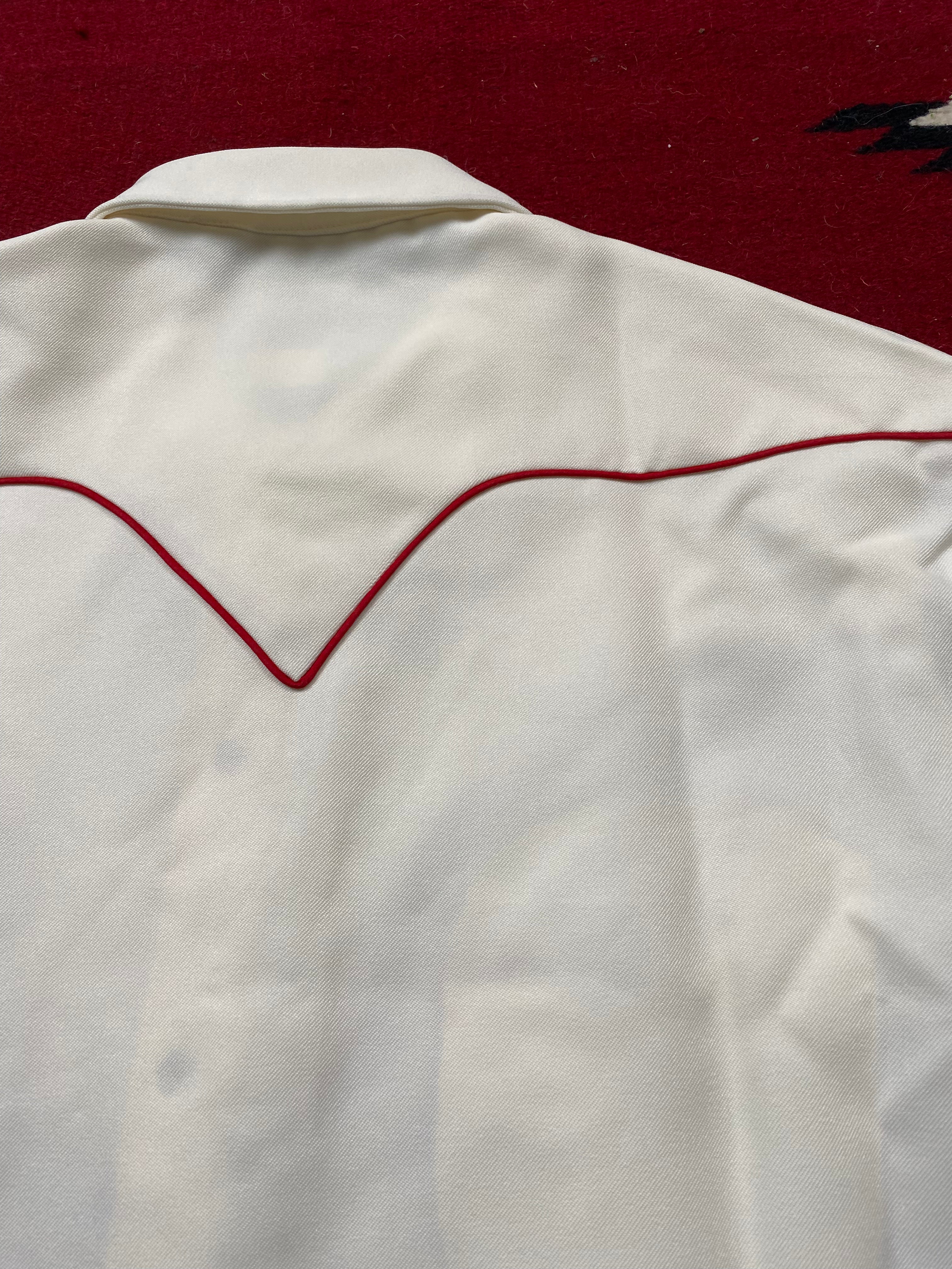 H Bar C California Ranchwear 1970's White and Red Roses Western Shirt