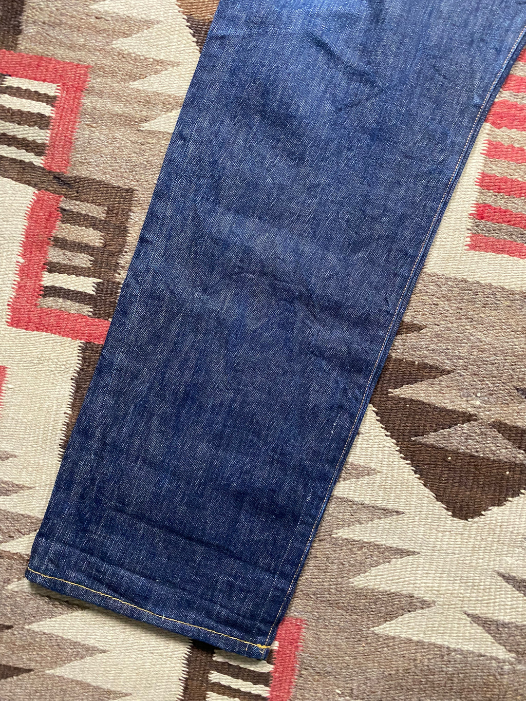 Levi's Vintage Clothing 1915 Selvedge 501XX Jeans (2)