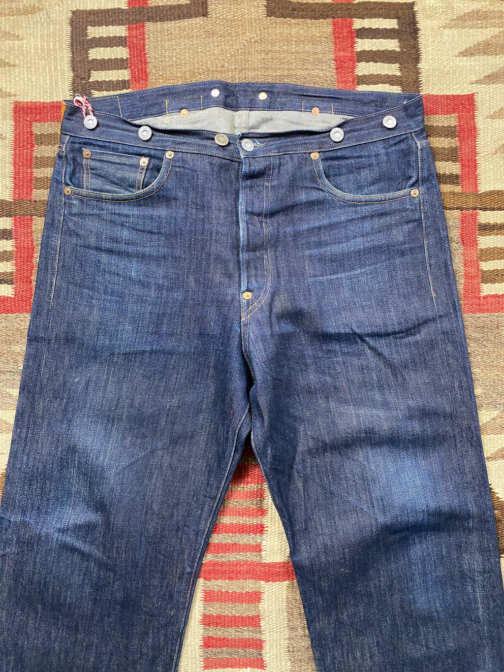 Levi's Vintage Clothing 1915 Selvedge 501XX Jeans (2)