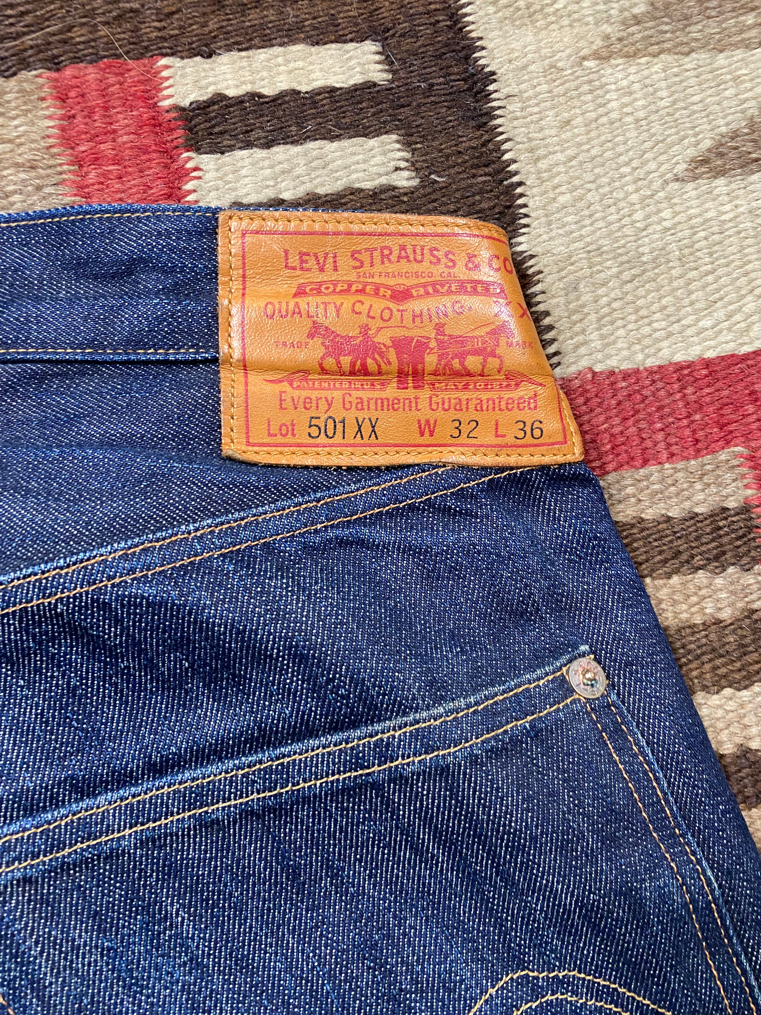 Levi's Vintage Clothing 1915 Selvedge 501XX Jeans (2)