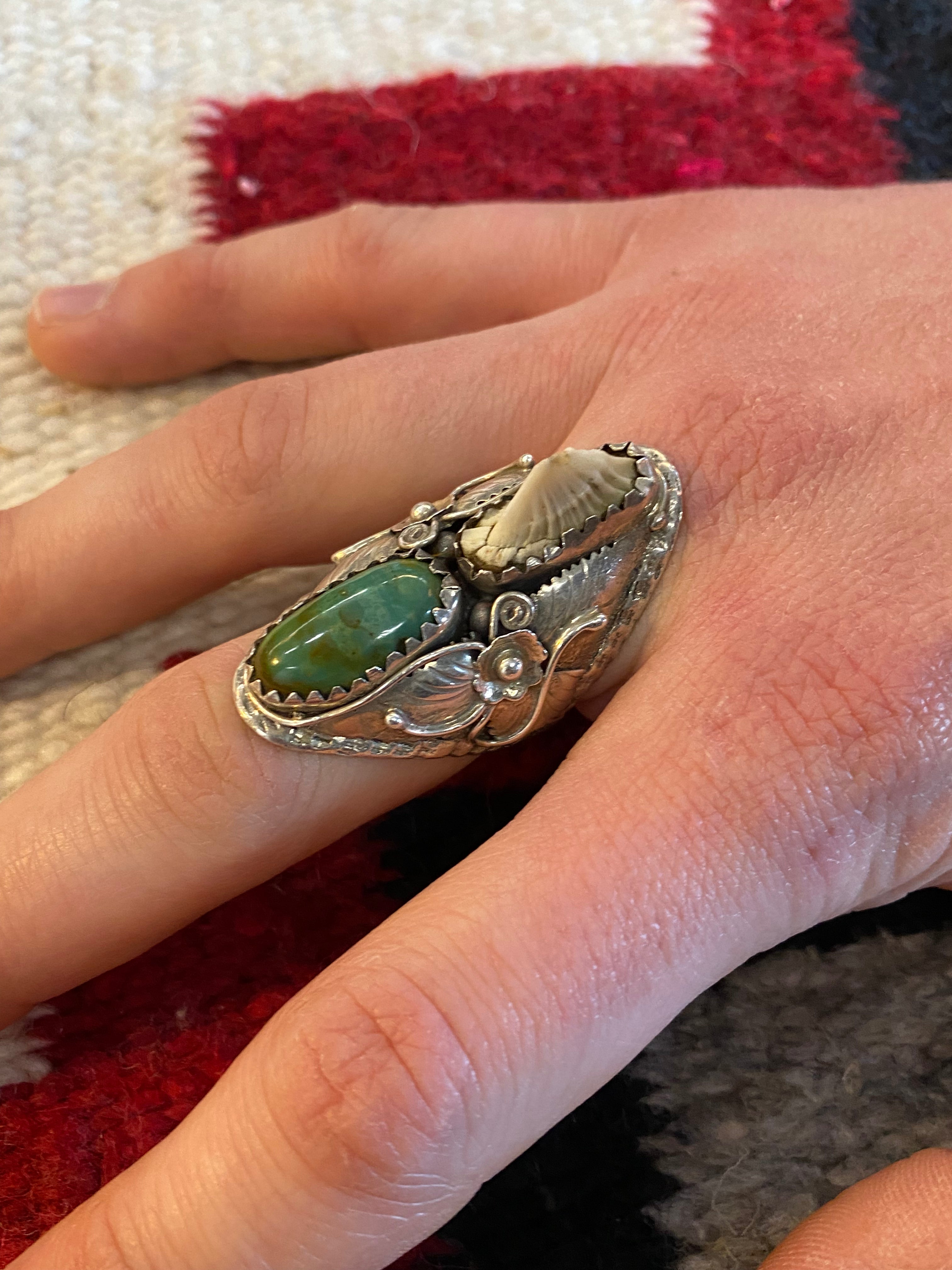 Sterling Silver Navajo Ring With Turquoise Stone & Shark Tooth